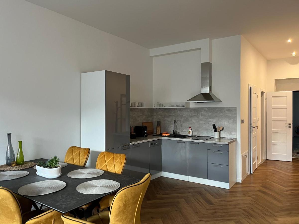 Apartmany Male Namesti, Broumov Exterior photo